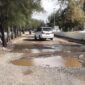 Kerusakan badan jalan kawasan wisata Tugu Titik Nol Kilometer Banda Aceh terabaikan oleh pemerintah Kota Banda Aceh. Jumat 27 September 2024