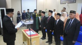 Pj Bupati Gayo Lues, H. Jata,SE.,MM lantik 4 pejabat administrator yang baru. Pelantikan berlangsung di ruang kerja Sekda Gayo Lues (jum'at, 27/09/2024).