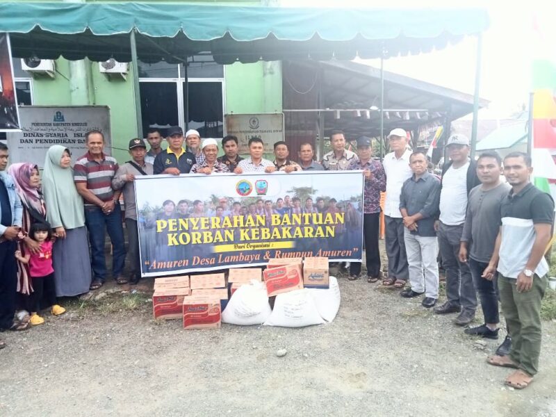 Amuren serahkan bantuan kepada korban kebakaran 