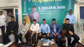 Mualem - Dek Fat hadiri Maulid di kediaman H.Ruslan Daud