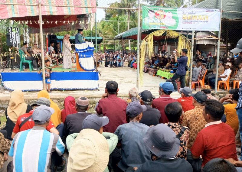 Ribuan warga padati saat peresmian posko dan pengukuhan tim pemenangan pasangan nomor 3