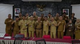 PJ Bupati Aceh Singkil bersama seluruh pegawai Pemerintah Kabupaten Singkil 