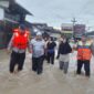 Satbrimob Polda Aceh, Kompi 2 Batalyon B Pelopor Aramiyah, membantu penanganan dan evakuasi korban terdampak banjir  