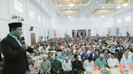 Anggota Komisi V DPR RI, H Ruslan Daud (HRD) kembali menyebutkan komitmennya memberikan hadiah uang Rp 50 juta atau umrah secara gratis.