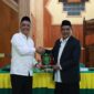 Ketua Komisi VIII Dewan Perwakilan Rakyat (DPR) Republik Indonesia (RI) Drs. H. Marwan Dasopang, M.Si bersama Rektor IAIN Langsa Prof Dr. Ismail Fahmi Arrauf Nasution.