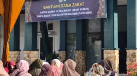 Baitul Mal Aceh (BMA) kembali menyalurkan Bantuan Dana Zakat untuk Usaha Ultra Mikro (Senif Miskin) tahun 2024, pada Senin (9/12/2024). 