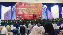 Ketua Bawaslu Aceh Agus Syahputra S Sos.I saat memberikan pengarahan terkait Pilkada di Aceh 