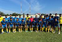 Foto bersama Pengurus dan team PSBL usai pertandingan 