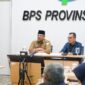 Pj Gubernur Aceh, Dr. H. Safrizal Z. A., M.Si., yang diwakili  Asisten Perekonomian dan Pembangunan Setda Aceh, Ir. Zulkifli, membuka kegiatan Rilis Berita Resmi Statistik yang diselenggarakan oleh Badan Pusat Statistik (BPS) Provinsi Aceh, Senin 2/12/2204.
