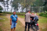 Personil Polsek Muara Satu lakukan patroli kawasan Pantai 
