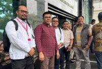 Ketua dan anggota KIP Langsa bersama kuasa Hukum 