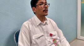 Direktur RSUD Fauziah Bireuen dr H Mukhtar MARS bantah keras terkait informasi tentang Miliaran, Senin 03/02/2025. 
