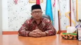 Kepala SMA Negeri 1 Teupah Barat, Muhammad Kasdi, S.Pd