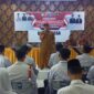 Kepala Badan Kesbangpol Langsa Drs Zulhadisyah S MSP, saat memberikan arahan kepada pelajar dalam seleksi Paskibraka