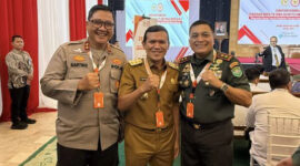 Wakil Gubernur Aceh Fadhlullah, S.E bersama Pangdam Iskandar Muda Mayor Jenderal TNI Niko Fahrizal, M. Tr. (Han) dan Kapolda Aceh Irjen Dr. Achmad Kartiko, saat menghadiri kegiatan Sarasehan Kebangsaan perubahan geopolitik dunia dalam peluang menuju Indonesia Raya, di Gedung Nusantara IV MPR RI, Jakarta, Selasa, 20 Mei 2025. (Foto/Ist)