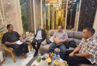Anggota Komisi V DPR RI, H Ruslan Daud (HRD), akan memperjuangkan pembangunan ruas jalan dua jalur di Kabupaten Pidie Jaya dan lintas Meureudu-Geumpang Kabupaten Pidie. Hal itu dikatakan HRD kepada wartawan Kamis (15/5/2025).