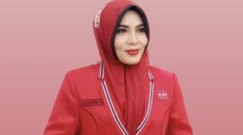 Bunda Salma merupakan istri dari Gubernur Aceh, Muzakir Manaf (Mualem). Ia akan resmi mengisi kursi DPRA menggantikan Ismail A Jalil alias Ayahwa, politisi dari Dapil Aceh 5, yang sebelumnya memilih mundur untuk maju dalam Pilkada Aceh Utara 2024. selasa 202/05/2025.