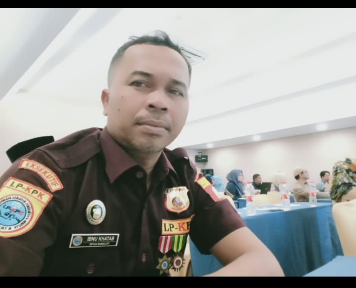 Komisi Daerah Lembaga Pengawasan Kebijakkan Pemerintah dan Keadilan (Komda LP-KPK) Provinsi Aceh, Ketua Exsikutif Ibnu Khatab mengajak Cerdik Pandai khusus masyarakat Aceh untuk berpartisipasi membangun Aceh di masa era digitalisasi. kamis 15/05/2025.