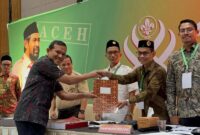 Wakil Gubernur Aceh, H. Fadhlullah, resmi terpilih secara aklamasi sebagai Ketua Kwartir Daerah (Kwarda) Gerakan Pramuka Aceh periode 2025–2030 dalam Musyawarah Daerah (Musda) ke-10, yang berlangsung di Ballroom The Pade Hotel, Kamis (19/6/2025).