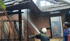 Dua Unit Rumah Pengurus Dayah Darul Ulum Terbakar, Enam Damkar di Kerahkan