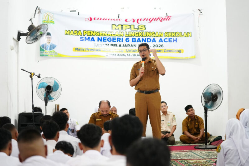 Kadisdik Aceh Marthunis S.T., D.E.A,memberikan pesan kuat agar seluruh rangkaian MPLS dijalankan dengan prinsip ramah anak dan bebas dari praktik bullying maupun perploncoan.