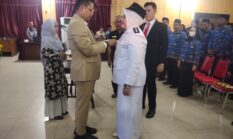 Kukuhkan 71 Pejabat, Walikota Juga Lantik Adik Kandung Sebagai Camat Langsa Kota