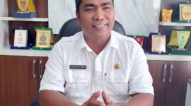 Dr. Amiruddin, MA, dipercayakan sebagai Wakil Rektor Bidang Akademik dan Pengembangan Kelembagaan.