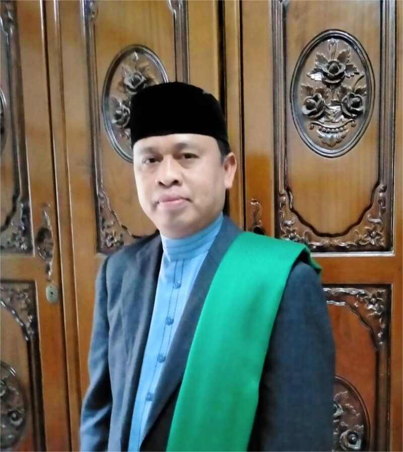 Tgk Aria Sandra S.HI MAg, mengajak umat Islam menjaga diri dan keluarga dari pengaruh negatif globalisasi yang semakin menggerus nilai-nilai moral dan adab kehidupan