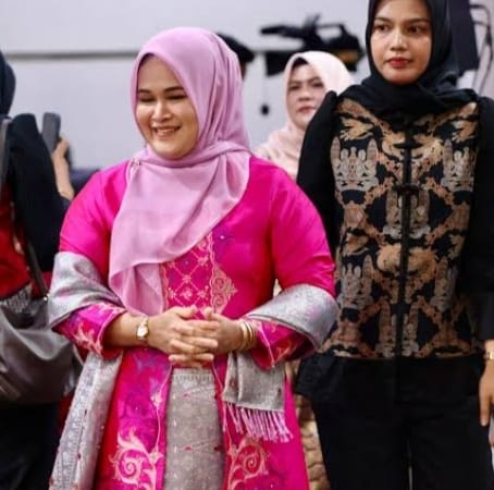 Dalam rangka memperingati Pekan Menyusui Dunia 2025, Pemerintah Aceh bersama Dirjen Kesehatan Primer, UNICEF, dan Komunitas Kemenkes RI menggelar webinar bertajuk Aceh Peduli ASI, pada Rabu lalu (20/8/2025).
