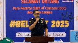 Kepala Bea Cukai Langsa Dwi Harmawanto saat memberikan sambutan kepada pelajar yang mengikuti Bea Cukai Festival Belfest