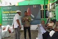 Kepala BAS Cabang Langsa T Muhammad Andika Putra ( Baju Batik) disela giat Perayaan HUT ke 52 BAS 