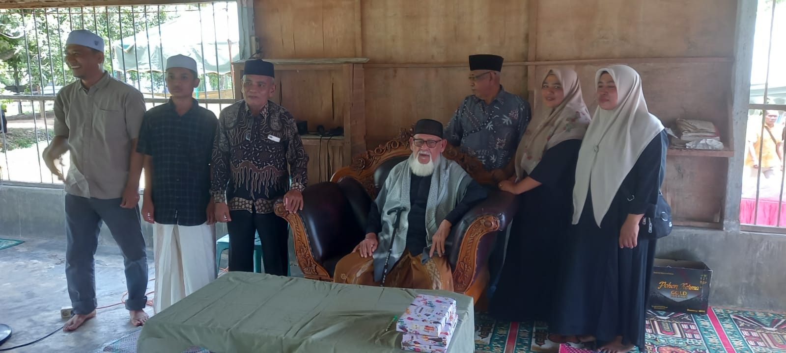 Ahli waris Serahkan Pengelolan Dayah Tgk Chik di Supeng Ke Pimpinan Dayah Ummul Ayman