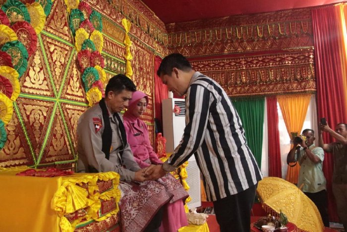 Kapolda Aceh Irjen Polisi Marzuki Ali Basyah melaksanakan kunjungan kerja dan silaturrahmi ke Kabupaten Aceh Selatan, Minggu (19/10/2025).