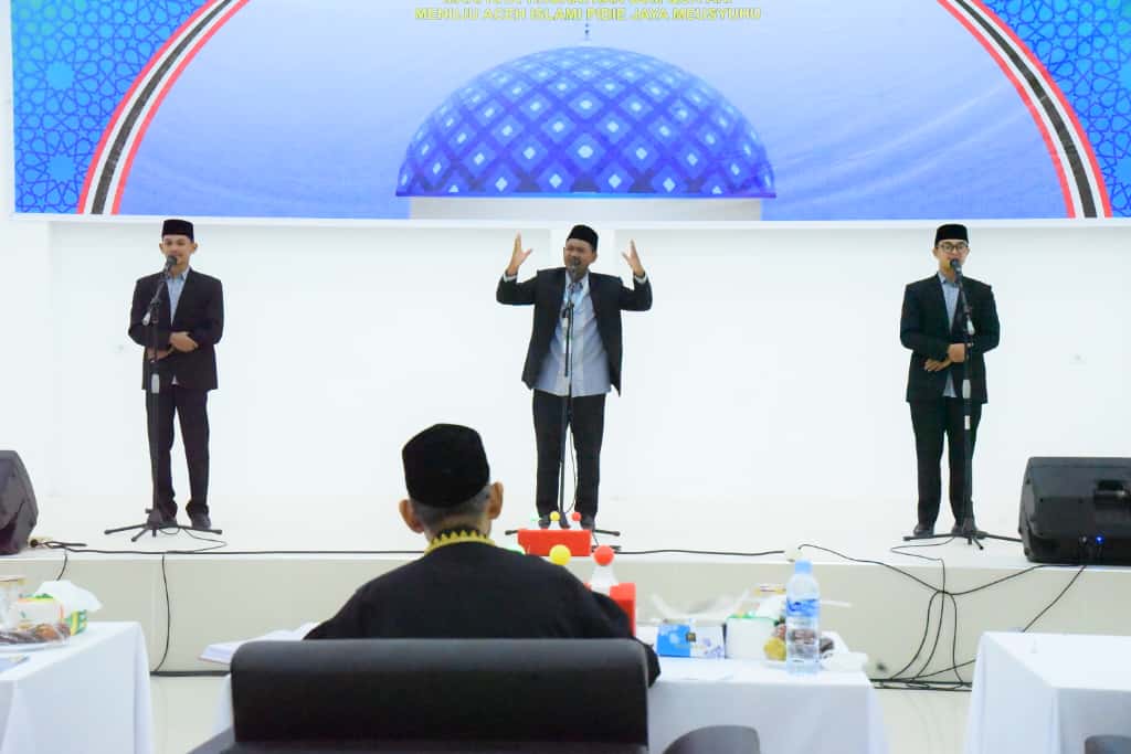 Tim Syarhil Qur'an Putra asal Aceh Besar tampil pada final, di Gedung Utama MTQ, Komplek Perkantoran Pemerintah Kabupatin Pidie Jaya, Kamis (6/11/2025) malam.