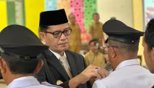 Pemerintah Kabupaten Aceh Selatan melaksanakan pelantikan terhadap 32 pejabat administrator pada hari Selasa (25/11/2025)