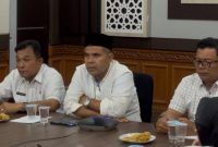 Lomba Guru dan Tenaga Kependidikan Berprestasi Aceh 2025 resmi ditutup pada Jumat, 21 November 2025 oleh Plt. Kepala Dinas Pendidikan Aceh, Murthalamuddin, S.Pd., M.Pd. Setelah proses penilaian yang dilakukan secara Zoom Meeting.