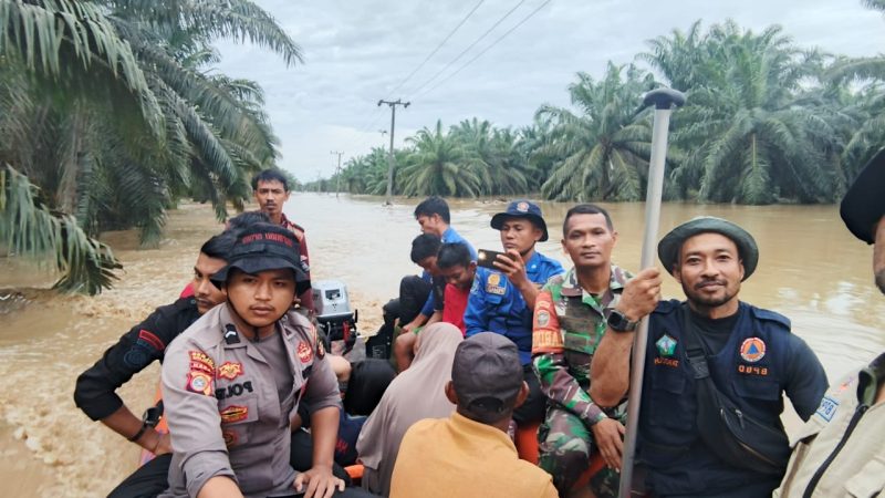 APAKTUAN I Atjeh Terkini,id- Upaya penyelamatan dramatis berhasil dilakukan oleh tim gabungan TNI, Polri, BPBD Aceh Selatan, serta relawan Sabtu (29/11/2025),