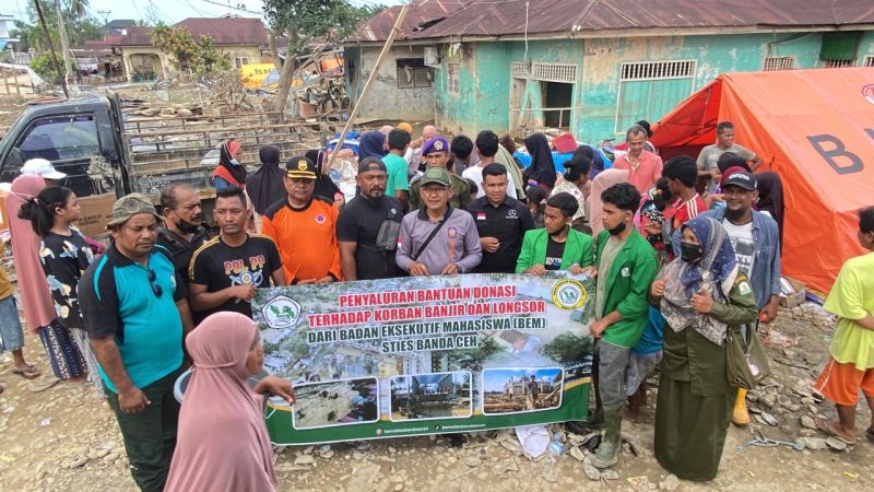 Menghadapi situasi darurat akibat banjir yang melanda Sumatera termasuk Aceh yang belum mendapatkan perhatian serius, Badan Eksekutif Mahasiswa Sekolah Tinggi Ilmu Ekonomi Sabang (STIES) Banda Aceh, telah melaksanakan penyaluran bantuan kemanusiaan. Minggu, 21 Desember 2025