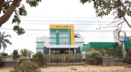 Kantor Cabang Bank Aceh Kuala Simpang, 30/12/2025.