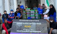 DT Peduli Aceh Bersama Srikandi Bulog Nasional Salurkan 130 Paket Logistik ke Pidie Jaya dan Bireuen