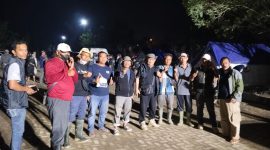 Ketua PWI Aceh Nasir Nurdin bersama pengurus PWI Langsa dan Aceh Tamiang 