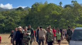 Wakil Gubernur Aceh, Fadhlullah, melakukan kunjungan kerja ke Kawasan Pameu, Kabupaten Aceh Tengah, Minggu (21/12/2025),