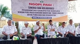 Bupati Bireuen H. Mukhlis, mengajak masyarakat untuk bersinergi dan berkolaborasi dalam pemulihan pasca bencana banjir dan tanah longsor. Rabu 31 Desember 2025. 