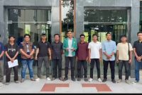 Aliansi Mahasiswa Universitas Syiah Kuala (USK) secara resmi menyampaikan sikap dan rekomendasi strategis terkait penanganan bencana di Aceh melalui konferensi pers yang digelar pada Selasa, 30 Desember 2025,