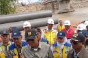 Menteri PU Ir. Dody Hanggodo, M.PE. meninjau pembangunan Jembatan Rangka Baja Kreung Tingkem di Kecamatan Kuta Blang, Kabupaten Bireuen, Rabu (21/1/2026).