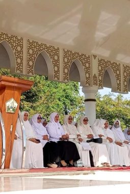 Kemenag Bireuen Laksana Zikir Akbar Bersama Warga di HAB Ke- 80 Tahun