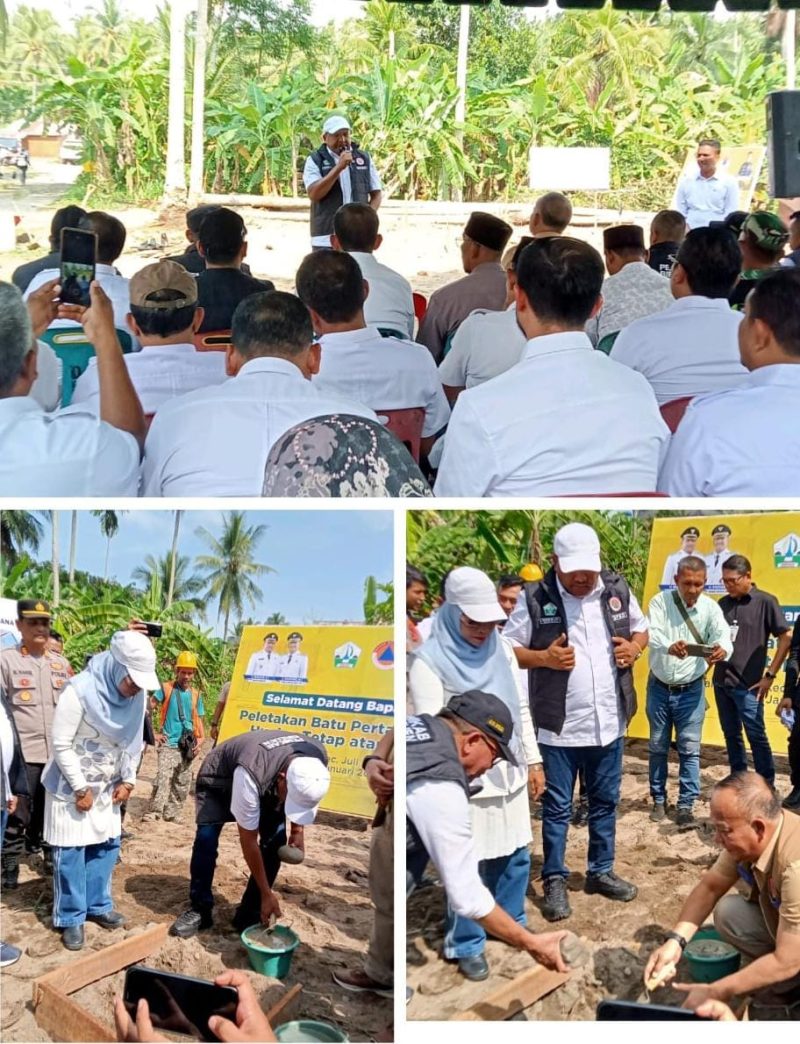 Bupati H. Mukhlis., S.T letak batu pertama Pembangunan Rumah Hunian Tetap (Runtap) untuk masyarakat Korban Banjir bandang di gampong Balee Panah, Kecamatan Juli, Kabupaten daerah Bireuen. Rabu 07 Januari 2026. Dokumen poto Mega.