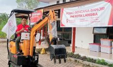 PMI Kota Langsa Terima Hibah Ekskavator Mini dari PMI Pusat