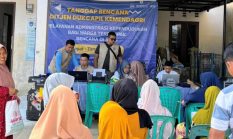 Pemerintah Gampong Karang Anyar Gelar Perekaman e- KTP Bagi Warga Terdampak Bencana