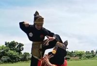 Atraksi Pencak Silat Siswa Muhammadiyah Boarding School di laksanakan berlangsung di lapangan komplek Dayah MBS Bireuen.